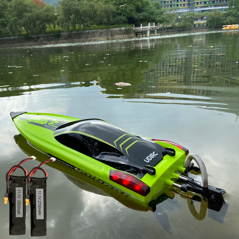 #0925 UDI R/C UDI018 Large RC Speed Boat 2.4G 4WD 40-45km/h Remote Control Brushless Watercraft for Hobby Adult 22.8Inches