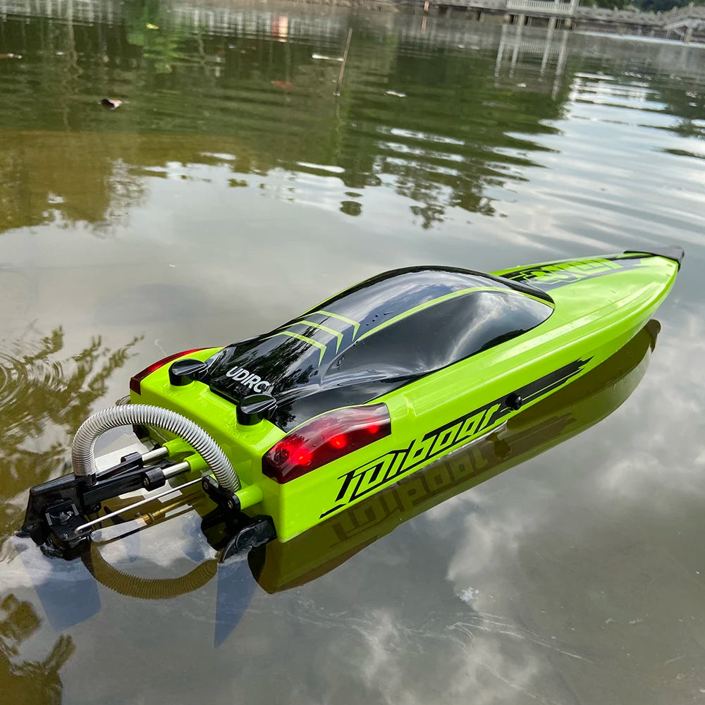 #0925 UDI R/C UDI018 Large RC Speed Boat 2.4G 4WD 40-45km/h Remote Control Brushless Watercraft for Hobby Adult 22.8Inches